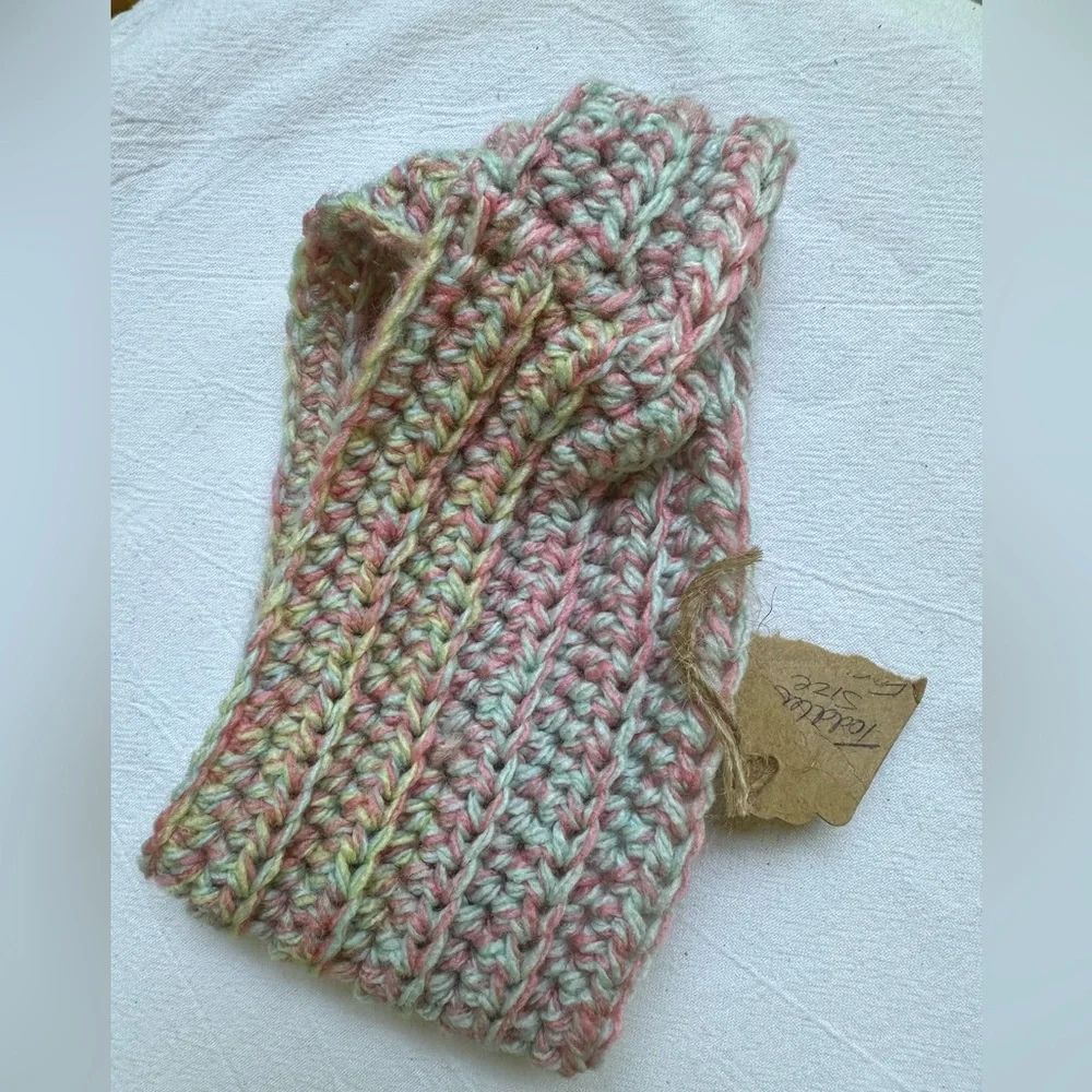 Artisan Hand-Knit Variegated Pastels Soft Decorative Twist Headband ~ Toddler